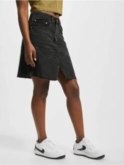 Cheap Monday Damen Rock Shrunken In Schwarz