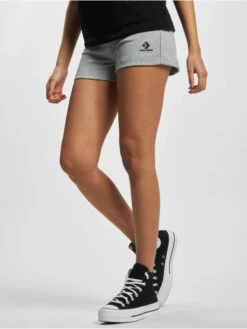 Converse Damen Shorts Star Chevron In Grau