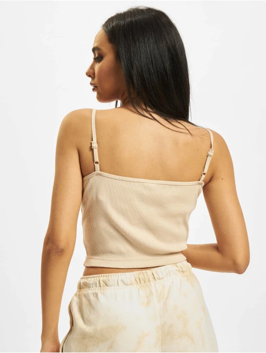 Nike Damen Tank Tops Essentials Rib Crop In Beige 4 Nike Damen Tank Tops Essentials Rib Crop In Beige – Bild 2