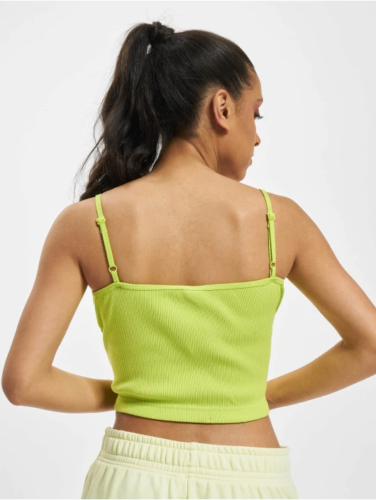 Nike Damen Tank Tops NSW Essential Rib Crop In Grün 4 Nike Damen Tank Tops NSW Essential Rib Crop In Grün – Bild 2