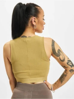 URBAN CLASSICS Verkäufe 40 URBAN CLASSICS Verkäufe -URBAN CLASSICS Verkäufe nike top gelb 896577 1