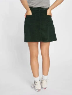 Noisy May Damen Rock NmSunny Corduroy Skater In Grün -URBAN CLASSICS Verkäufe noisy may rock gruen 511732 1
