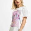 ONLY Damen T-Shirt Lipa Oversize Art In Weiß 1 ONLY Damen T-Shirt Lipa Oversize Art In Weiß -URBAN CLASSICS Verkäufe only t shirt weiss 880225
