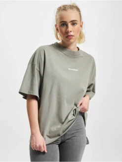 Pegador Damen T-Shirt Bel Air Heavy Oversized In Grau