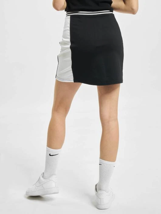 URBAN CLASSICS Damen Rock College In Schwarz 4 URBAN CLASSICS Damen Rock College In Schwarz – Bild 2