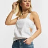 URBAN CLASSICS Damen Top Flower Lace Loose In Weiß 1 URBAN CLASSICS Damen Top Flower Lace Loose In Weiß -URBAN CLASSICS Verkäufe urban classics top weiss 125989